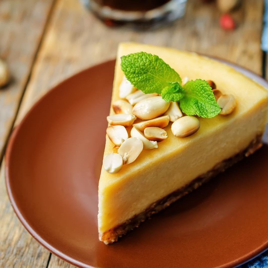 Ara�idov� cheescake s ara�idov�m maslom SomGurman.sk