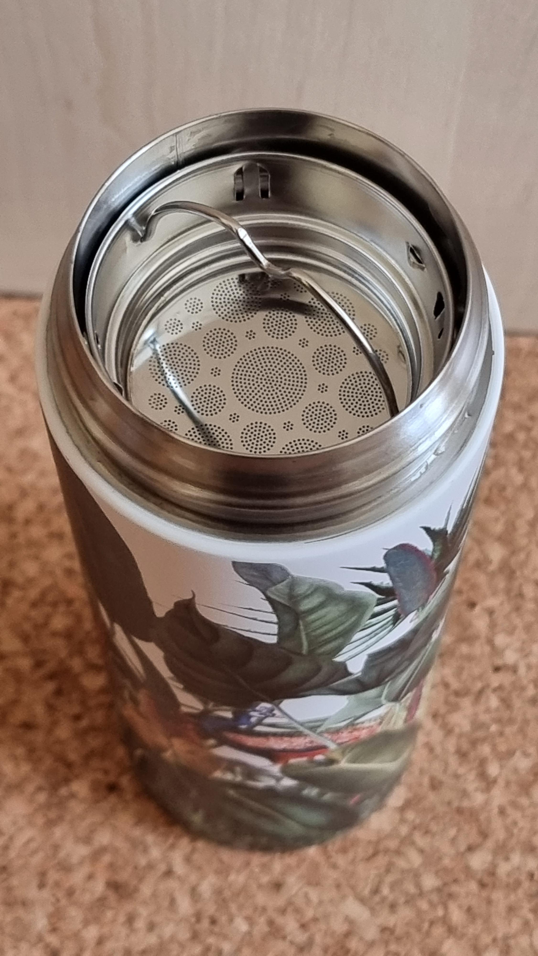 Dizajnov� termoska LEEZA